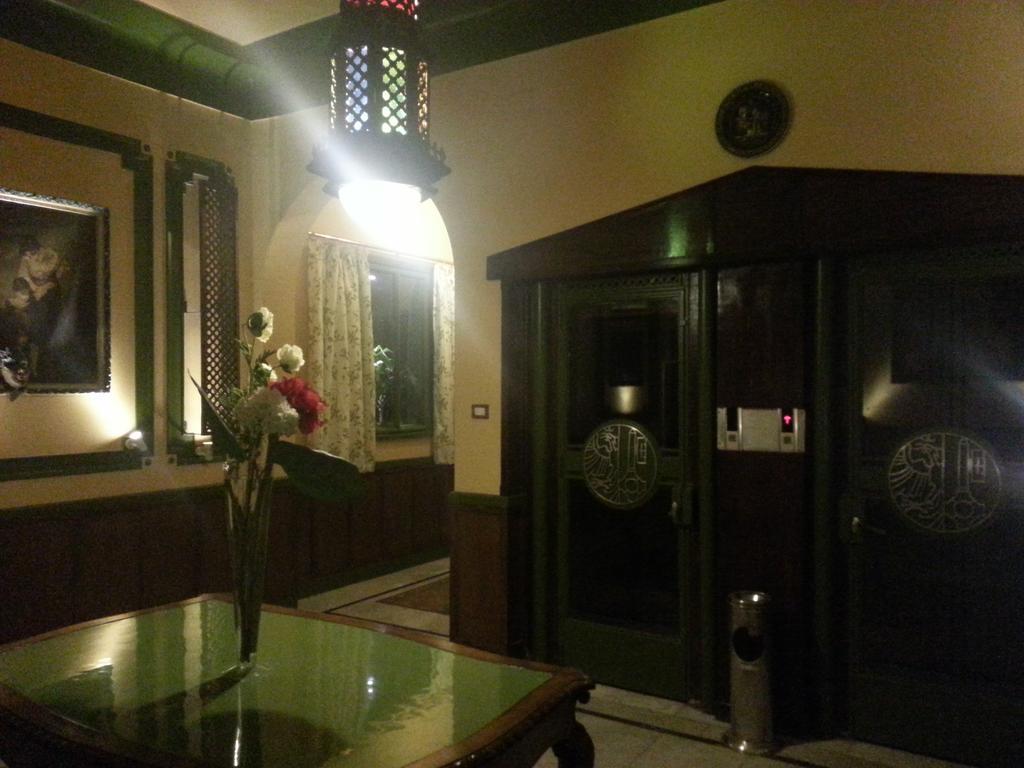 Hotel Carlton Downtown Il Cairo Esterno foto
