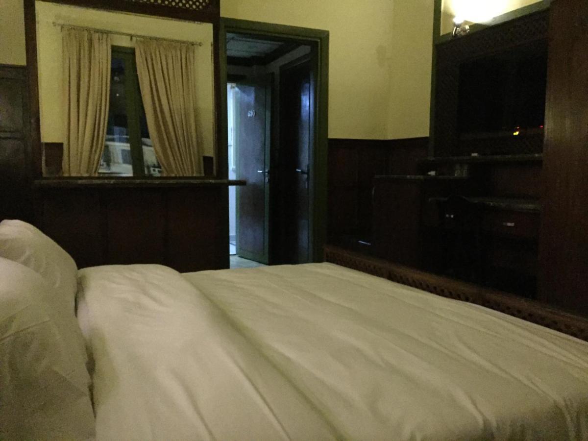 Hotel Carlton Downtown Il Cairo Esterno foto